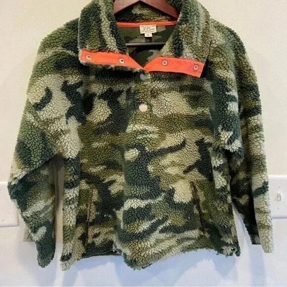 J. Crew fleece Sherpa Snap Collar pullover sweatshirt womens size medium Camo - Picture 5 of 10